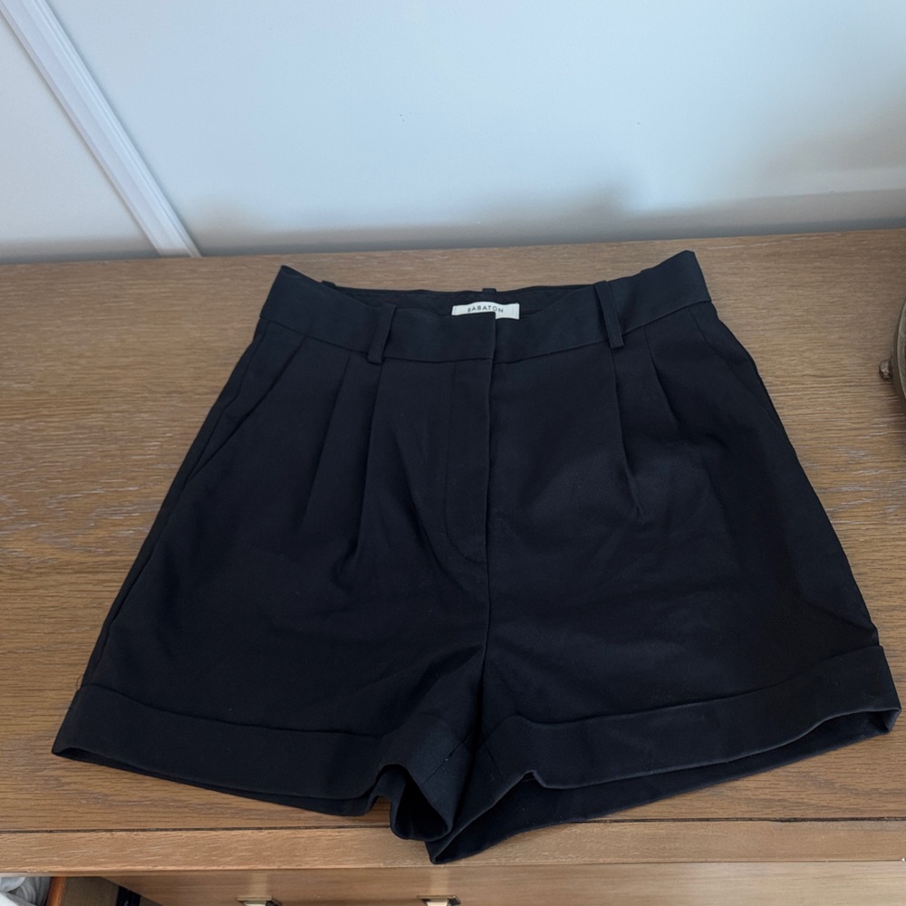 Babaton Black High-Waist Tailored Cuffed Shorts - Picture 3 of 5